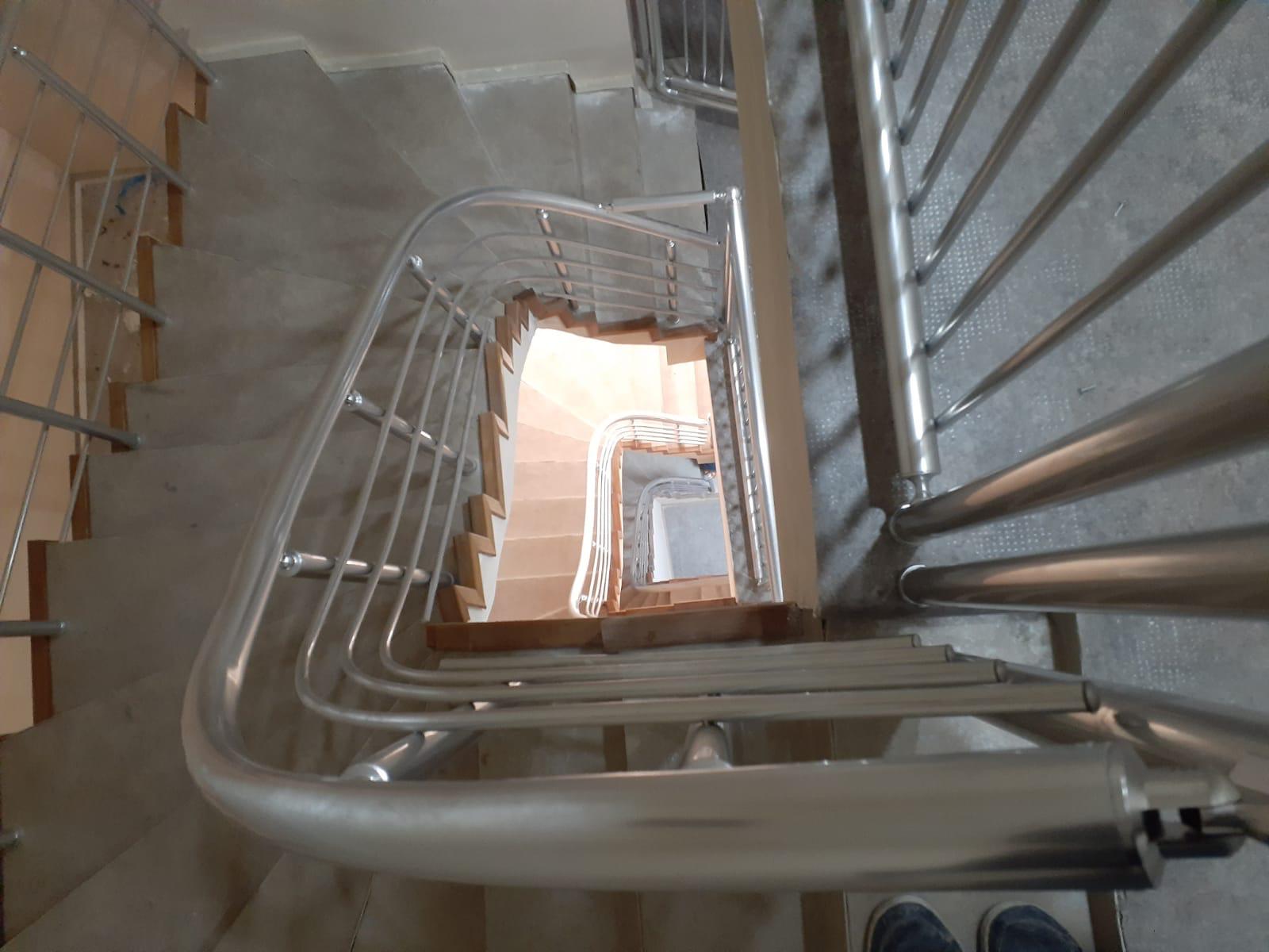 Aliminyum küpeşte merdiven ve fransız 3